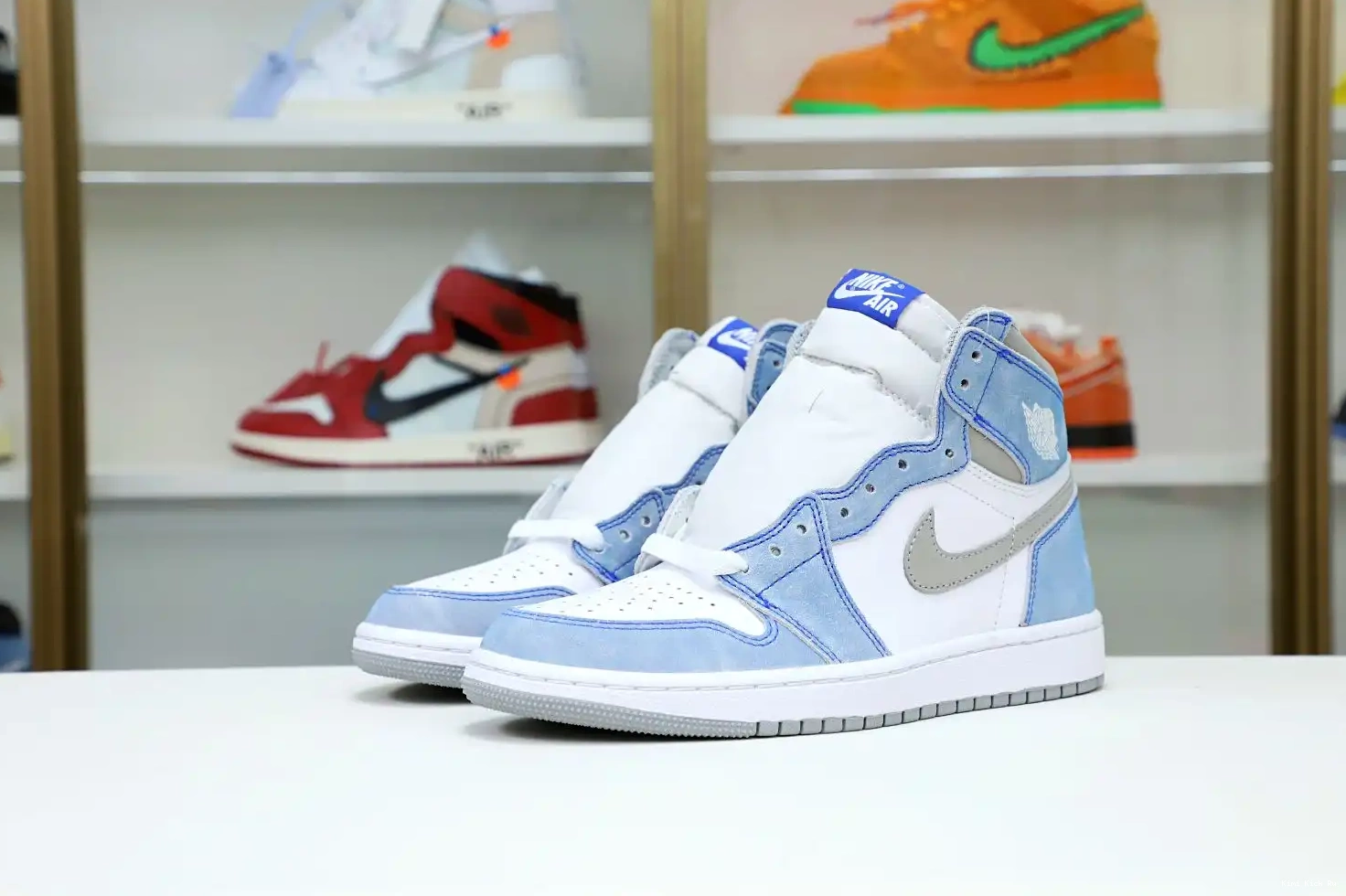 ROYAL' JORDAN Kimikick OG RETRO 1 'HYPER AIR HIGH 0708